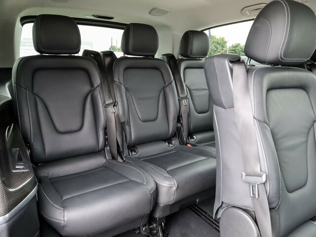MERCEDES-BENZ V 300 Avantgarde Extralang,2xSchiebetür el.,AHK... - Minibus, Transport de personnes: photos 4 MERCEDES-BENZ V 300 Avantgarde Extralang,2xSchiebetür el.,AHK... - Minibus, Transport de personnes: photos 4