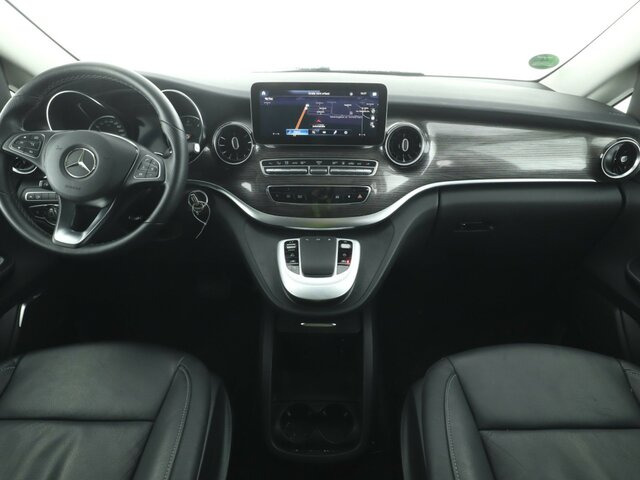 MERCEDES-BENZ V 300 Avantgarde Extralang,2xSchiebetür el.,AHK... - Minibus, Transport de personnes: photos 2 MERCEDES-BENZ V 300 Avantgarde Extralang,2xSchiebetür el.,AHK... - Minibus, Transport de personnes: photos 2