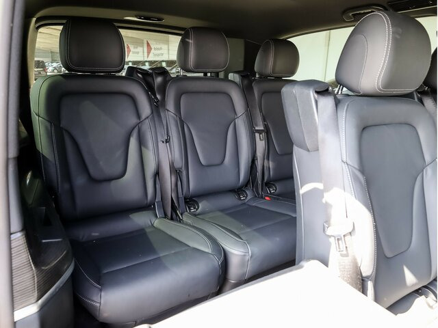 MERCEDES-BENZ V 300 Avantgarde Extralang,2xSchiebetür elektr. - Utilitaire double cabine: photos 4 MERCEDES-BENZ V 300 Avantgarde Extralang,2xSchiebetür elektr. - Utilitaire double cabine: photos 4