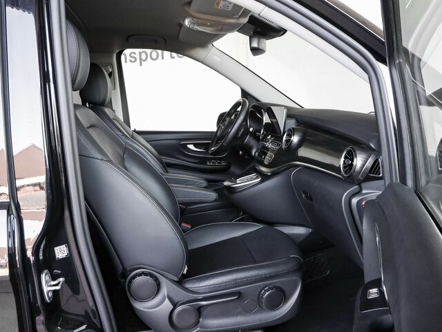 MERCEDES-BENZ V 300 Edition Extralang,2Schiebetür el.,8Sitzer - Minibus, Transport de personnes: photos 5 MERCEDES-BENZ V 300 Edition Extralang,2Schiebetür el.,8Sitzer - Minibus, Transport de personnes: photos 5