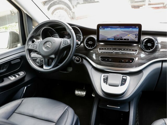 MERCEDES-BENZ V 300 Edition Extralang,2Schiebetür el.,8Sitzer - Minibus, Transport de personnes: photos 4 MERCEDES-BENZ V 300 Edition Extralang,2Schiebetür el.,8Sitzer - Minibus, Transport de personnes: photos 4