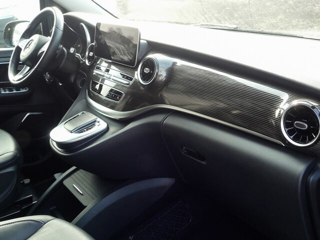 MERCEDES-BENZ V 300 Edition Extralang,2xSchiebetür el.,8Sitzer... - Transport de personnes: photos 2 MERCEDES-BENZ V 300 Edition Extralang,2xSchiebetür el.,8Sitzer... - Transport de personnes: photos 2