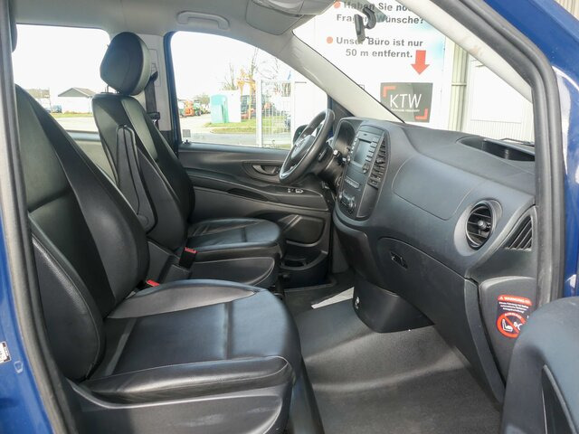 MERCEDES-BENZ Vito 114 TourerPro,Allrad,Automatik,8Sitzer - Transport de personnes: photos 2 MERCEDES-BENZ Vito 114 TourerPro,Allrad,Automatik,8Sitzer - Transport de personnes: photos 2