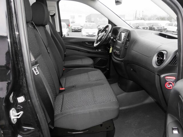 MERCEDES-BENZ Vito 116CDI lang,TourerPro,2Klima,9Sitze,Kamera - Minibus, Transport de personnes: photos 3 MERCEDES-BENZ Vito 116CDI lang,TourerPro,2Klima,9Sitze,Kamera - Minibus, Transport de personnes: photos 3