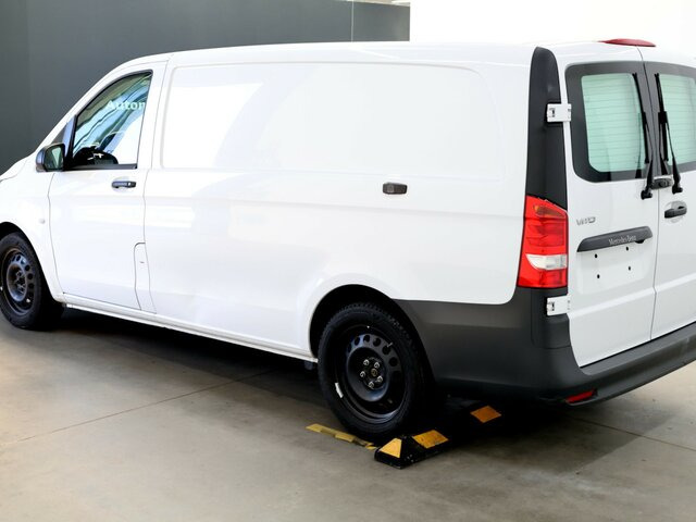 Fourgonnette MERCEDES-BENZ Vito116CDI KA lang,Automatik,Kamera,Klima...: photos 11