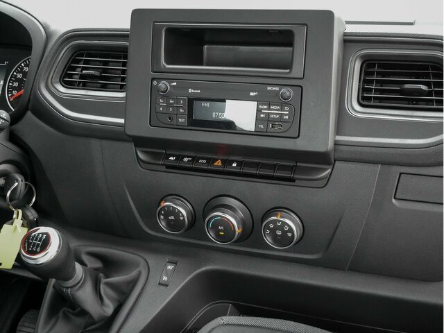 RENAULT Master Pritsche L4,3,5To,4200mm Ladefläche - Utilitaire plateau: photos 4 RENAULT Master Pritsche L4,3,5To,4200mm Ladefläche - Utilitaire plateau: photos 4