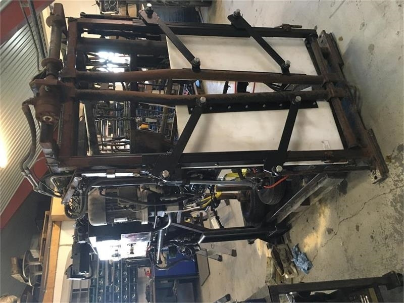 Pomi Pro1 - Matériel d'élevage: photos 5 Pomi Pro1 - Matériel d'élevage: photos 5