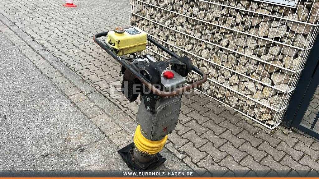 Plaque vibrante Ammann Vibrationsstampfer ABS 68: photos 13