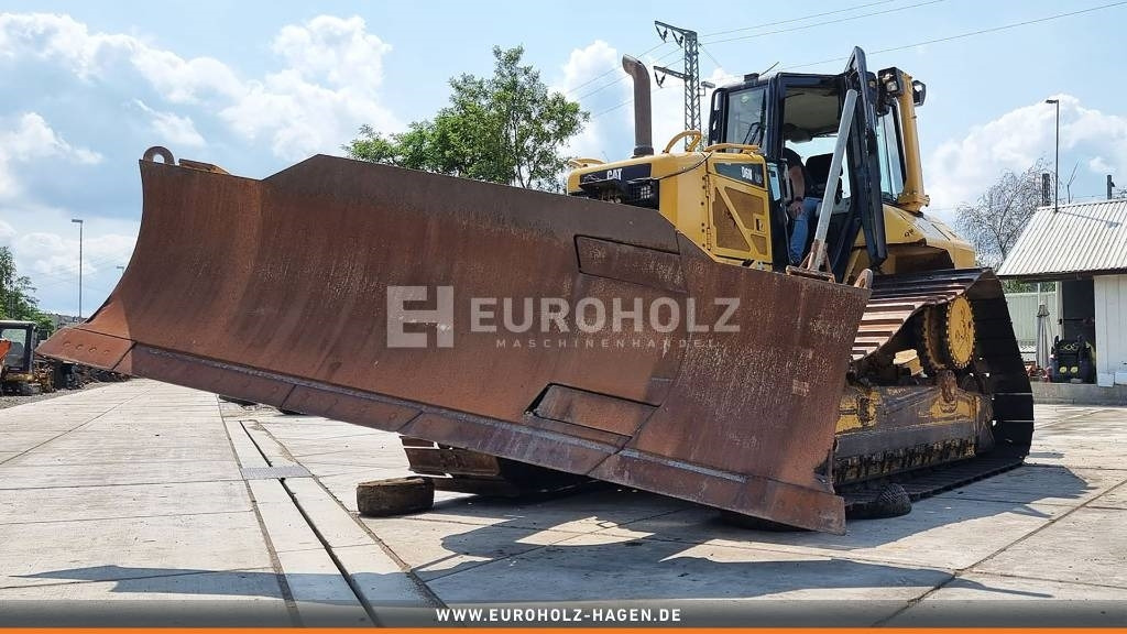CAT D6N T4 LGP Ripper hydraulische 6-Wege-Verstellung - Bulldozer: photos 2 CAT D6N T4 LGP Ripper hydraulische 6-Wege-Verstellung - Bulldozer: photos 2