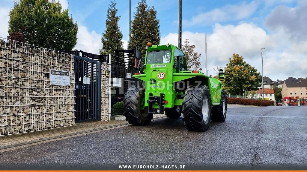 Chargeuse sur pneus Merlo Radlader P34.7 Turbo 4x4, Allrad, Hubhöhe 7 m: photos 12 Chargeuse sur pneus Merlo Radlader P34.7 Turbo 4x4, Allrad, Hubhöhe 7 m: photos 12