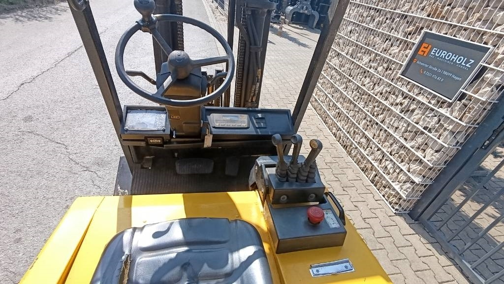 Yale ERP 25 Triplex 4,3 m, Zusatzhydr., Hubkraft 2,5 t - Chariot élévateur électrique: photos 3 Yale ERP 25 Triplex 4,3 m, Zusatzhydr., Hubkraft 2,5 t - Chariot élévateur électrique: photos 3