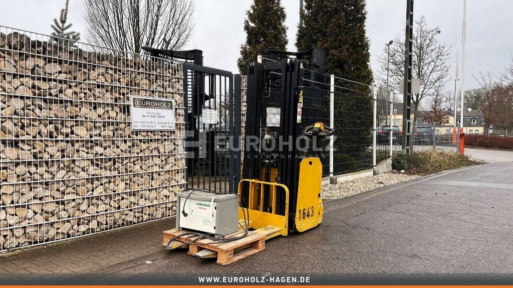 Yale Gabelstapler MS16 4328, elektro, Triplex, 4300 mm - Chariot élévateur électrique: photos 2 Yale Gabelstapler MS16 4328, elektro, Triplex, 4300 mm - Chariot élévateur électrique: photos 2