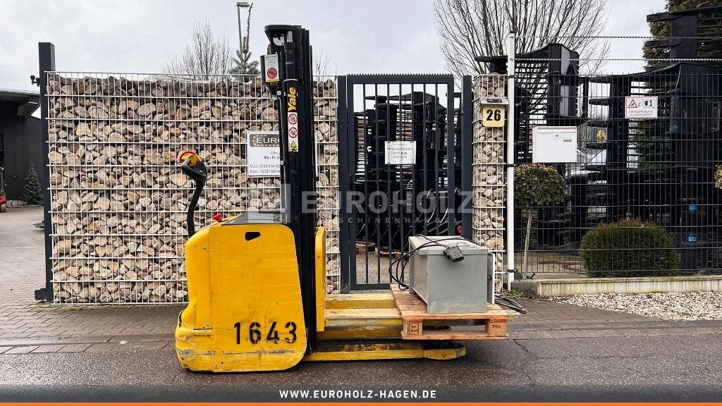 Chariot élévateur électrique Yale Gabelstapler MS16 4328, elektro, Triplex, 4300 mm: photos 14 Chariot élévateur électrique Yale Gabelstapler MS16 4328, elektro, Triplex, 4300 mm: photos 14