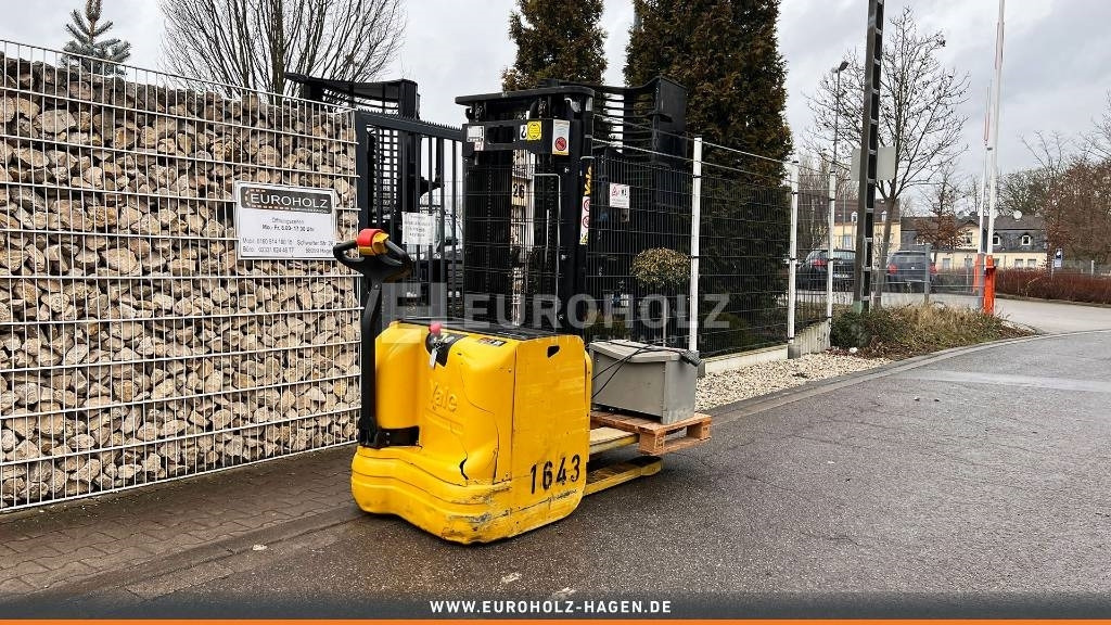Chariot élévateur électrique Yale Gabelstapler MS16 4328, elektro, Triplex, 4300 mm: photos 6 Chariot élévateur électrique Yale Gabelstapler MS16 4328, elektro, Triplex, 4300 mm: photos 6