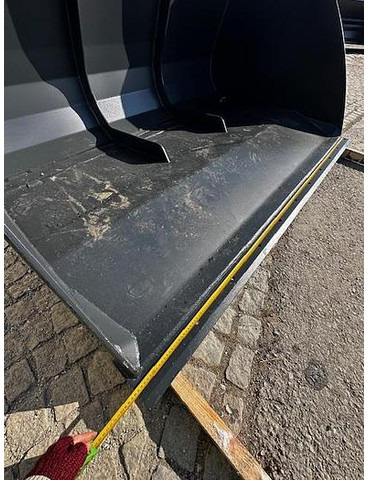 Big Volumenschaufel 200 cm mit JCB 520-50 Aufnahme - Godet: photos 2 Big Volumenschaufel 200 cm mit JCB 520-50 Aufnahme - Godet: photos 2