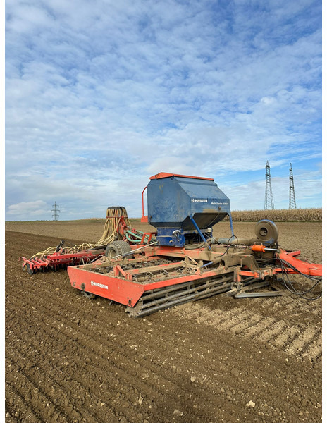 Gaspardo 6 m Sämaschine mit Howard-Nordsten Saatbeetkombination - Combiné de semis: photos 3 Gaspardo 6 m Sämaschine mit Howard-Nordsten Saatbeetkombination - Combiné de semis: photos 3