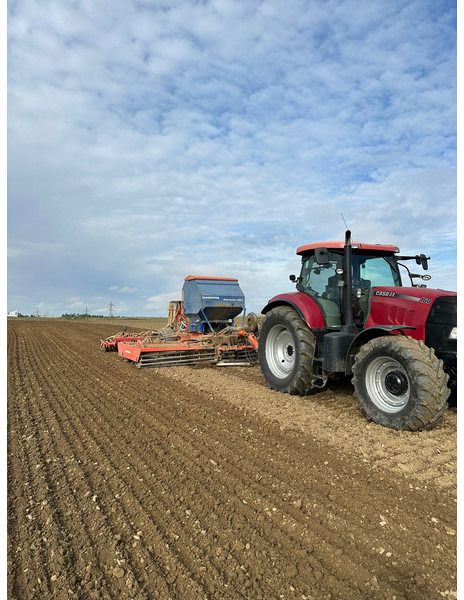 Gaspardo 6 m Sämaschine mit Howard-Nordsten Saatbeetkombination - Combiné de semis: photos 4 Gaspardo 6 m Sämaschine mit Howard-Nordsten Saatbeetkombination - Combiné de semis: photos 4