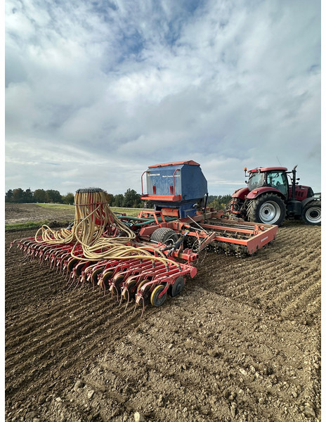 Gaspardo 6 m Sämaschine mit Howard-Nordsten Saatbeetkombination - Combiné de semis: photos 1 Gaspardo 6 m Sämaschine mit Howard-Nordsten Saatbeetkombination - Combiné de semis: photos 1