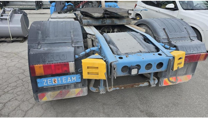 Iveco Strallis 4x2 Sattelzugmaschine mit Kipphydraulik - Camion porte-conteneur/ Caisse mobile: photos 4 Iveco Strallis 4x2 Sattelzugmaschine mit Kipphydraulik - Camion porte-conteneur/ Caisse mobile: photos 4