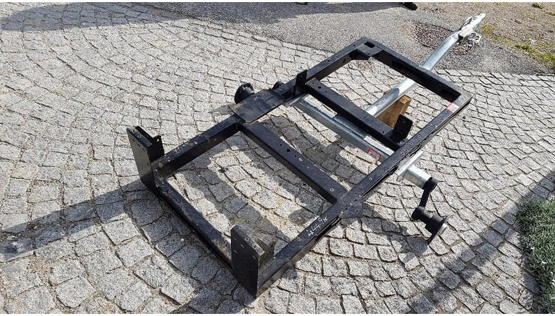 KNOTT 1-Achs Anhänger Chassis - Remorque: photos 1 KNOTT 1-Achs Anhänger Chassis - Remorque: photos 1