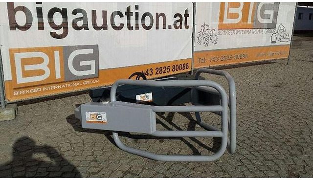 Rundballengreifer 150 cm mit Merlo Aufnahme - Grappin pour Machine agricole: photos 3 Rundballengreifer 150 cm mit Merlo Aufnahme - Grappin pour Machine agricole: photos 3