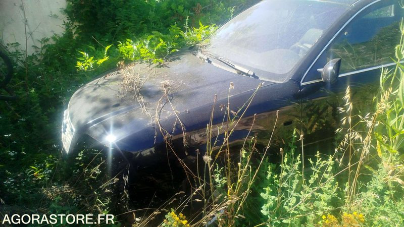 AUDI A6 - 2002 - POUR PIECES - Voiture: photos 2 AUDI A6 - 2002 - POUR PIECES - Voiture: photos 2
