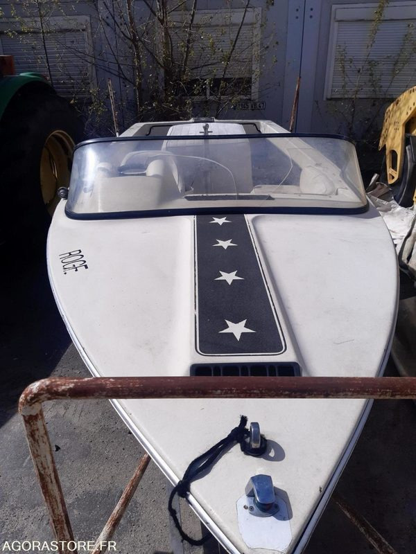 BATEAU Mastercraft - Autre matériel: photos 1 BATEAU Mastercraft - Autre matériel: photos 1