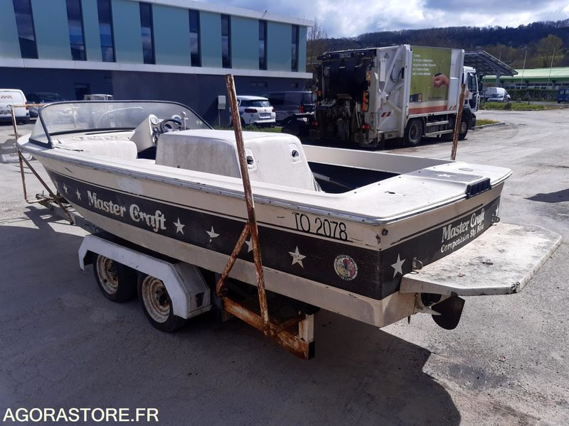 BATEAU Mastercraft - Autre matériel: photos 4 BATEAU Mastercraft - Autre matériel: photos 4