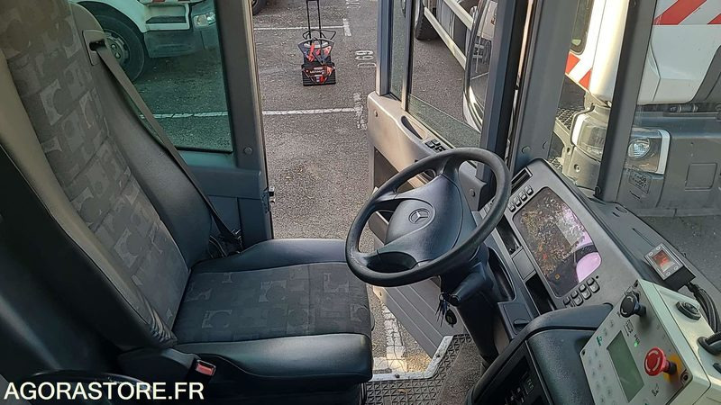 BA 543 PD - MERCEDES ECONIC 2633 - 2010 - 256434KM - Benne à ordures ménagères: photos 5 BA 543 PD - MERCEDES ECONIC 2633 - 2010 - 256434KM - Benne à ordures ménagères: photos 5