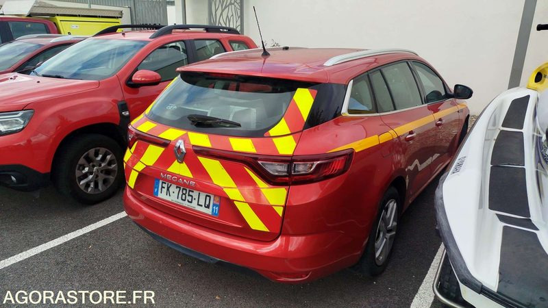 BREAK Renault Mégane - 2019 - Voiture break: photos 3 BREAK Renault Mégane - 2019 - Voiture break: photos 3