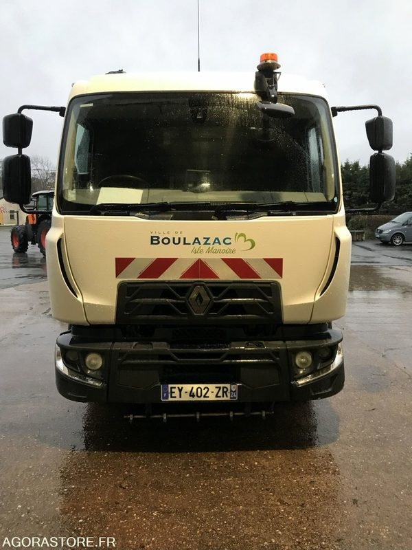 Balayeuse Renault - 2018 - 62423km - Balayeuse de voirie: photos 1 Balayeuse Renault - 2018 - 62423km - Balayeuse de voirie: photos 1