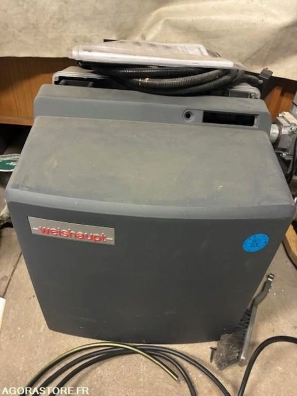 Bruleur chaudière gaz - Outil/ Équipement: photos 1 Bruleur chaudière gaz - Outil/ Équipement: photos 1