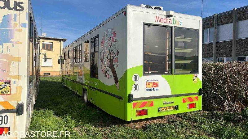 Bus Renault - 2000 - 228360kms - 5423-XB-68 - Bus: photos 2 Bus Renault - 2000 - 228360kms - 5423-XB-68 - Bus: photos 2