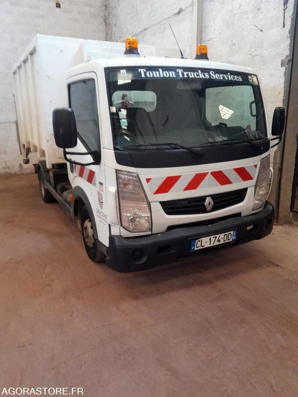 CAMION AMPLIROLL RENAULT MAXITY - Utilitaire benne: photos 2 CAMION AMPLIROLL RENAULT MAXITY - Utilitaire benne: photos 2