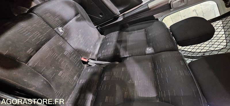 Fourgonnette CITROEN BERLINGO ED119VR: photos 9