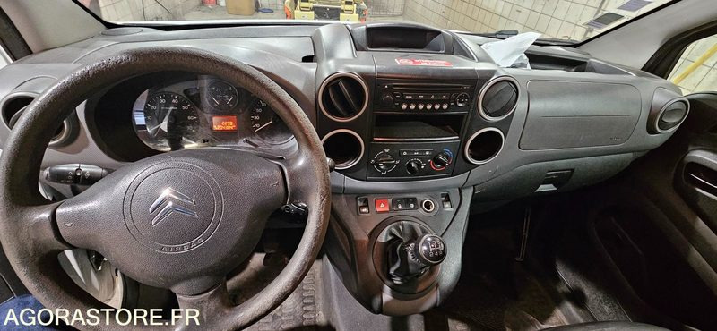 Fourgonnette CITROEN BERLINGO ED119VR: photos 8