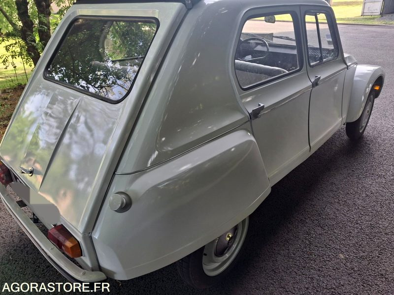 CITROEN-DYANE-1967- - Voiture: photos 4 CITROEN-DYANE-1967- - Voiture: photos 4