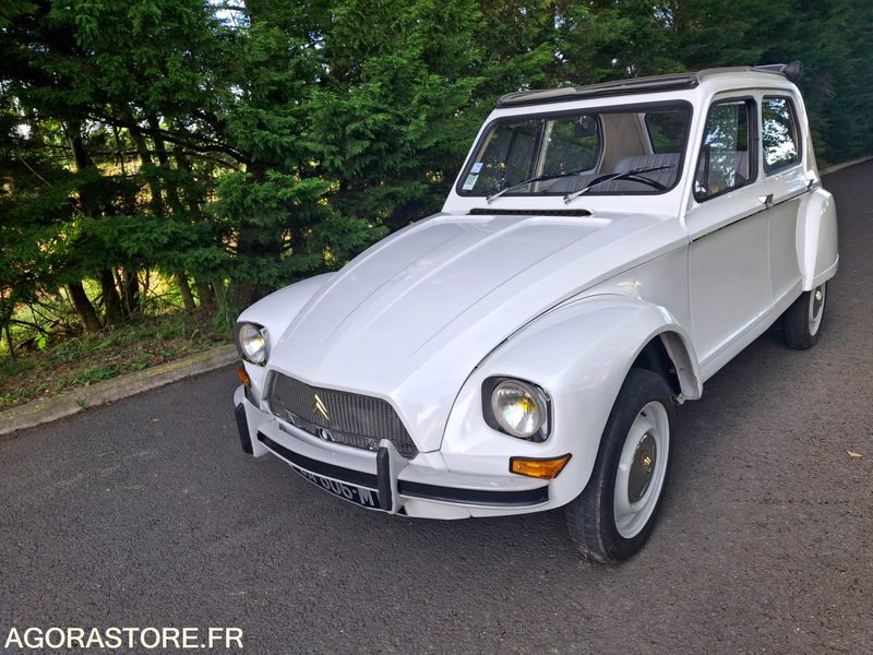 CITROEN-DYANE-1967- - Voiture: photos 1 CITROEN-DYANE-1967- - Voiture: photos 1