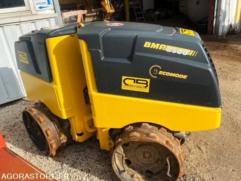 COMPACTEUR À PIED DE MOUTON BOMAG BMP 8500 - 2018 / 160 HEURES - Compacteur: photos 1 COMPACTEUR À PIED DE MOUTON BOMAG BMP 8500 - 2018 / 160 HEURES - Compacteur: photos 1
