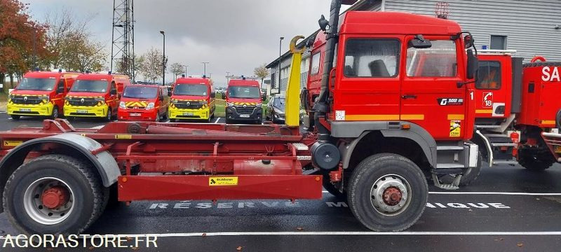 CAMION PORTE CELLULE - Camion: photos 2 CAMION PORTE CELLULE - Camion: photos 2