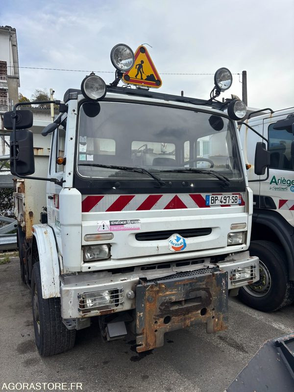 CNJ14 THOMAS MINIROUTE 4RD 4X4 - Camion: photos 2 CNJ14 THOMAS MINIROUTE 4RD 4X4 - Camion: photos 2