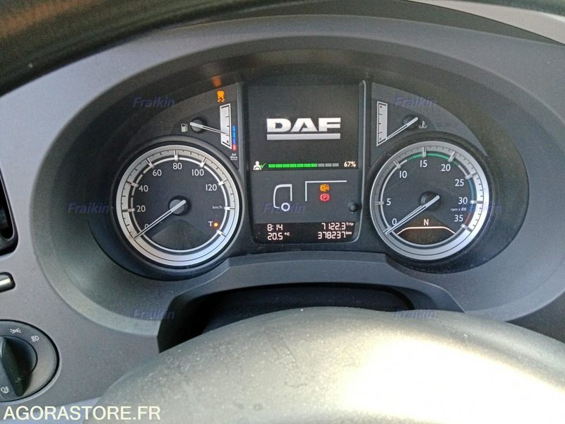 DAF FA 16T LF 250 E6 / 2017 / 378237 kms / EJ714VR - Camion: photos 3 DAF FA 16T LF 250 E6 / 2017 / 378237 kms / EJ714VR - Camion: photos 3