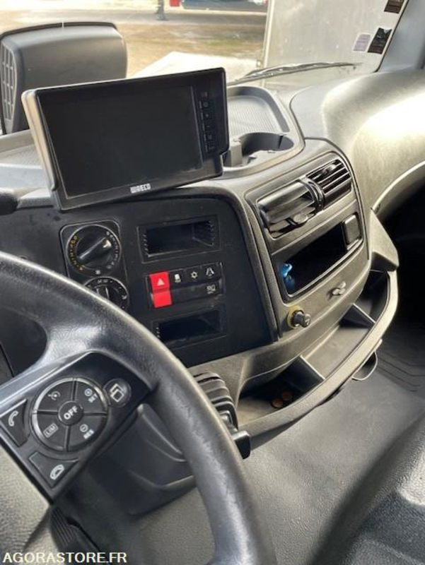 Mercedes Atego 2017 Boite automatique - Camion: photos 5 Mercedes Atego 2017 Boite automatique - Camion: photos 5