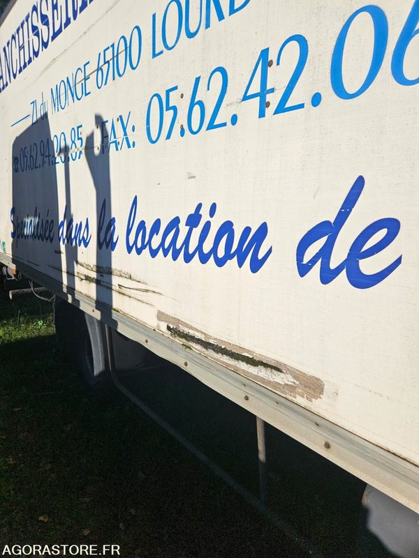 PL-RENAULT MIDLUM- 407653Km-2005 8517SC65 - Camion: photos 3 PL-RENAULT MIDLUM- 407653Km-2005 8517SC65 - Camion: photos 3