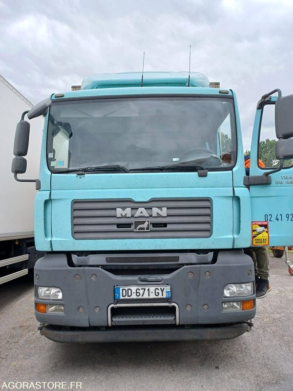 Porteur Man 26T. DD-671-GY - Hayon Hydraulique Fonctionnel - Camion: photos 2 Porteur Man 26T. DD-671-GY - Hayon Hydraulique Fonctionnel - Camion: photos 2