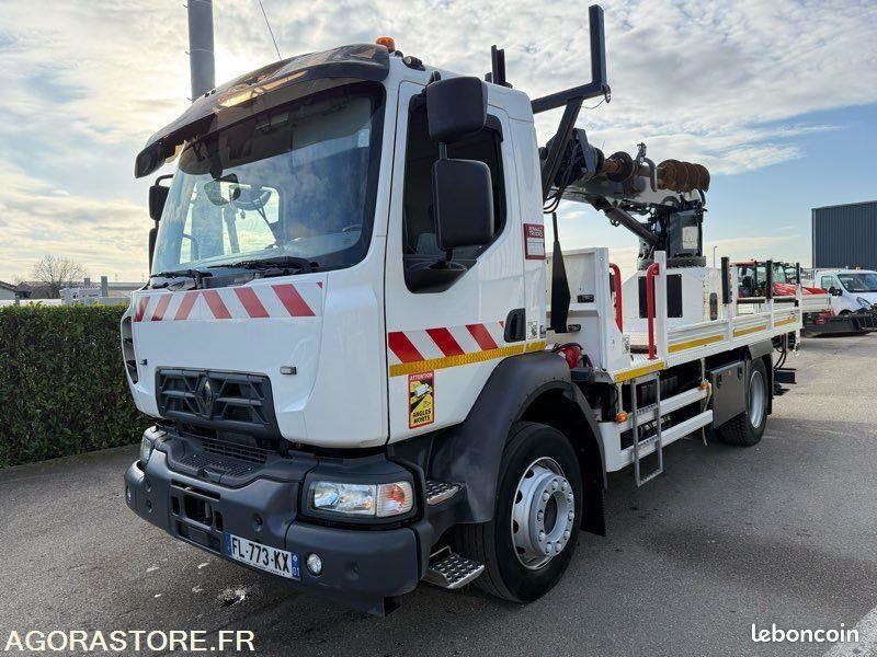 RENAULT D13 FOREUSE RISA G2T - Camion: photos 3 RENAULT D13 FOREUSE RISA G2T - Camion: photos 3