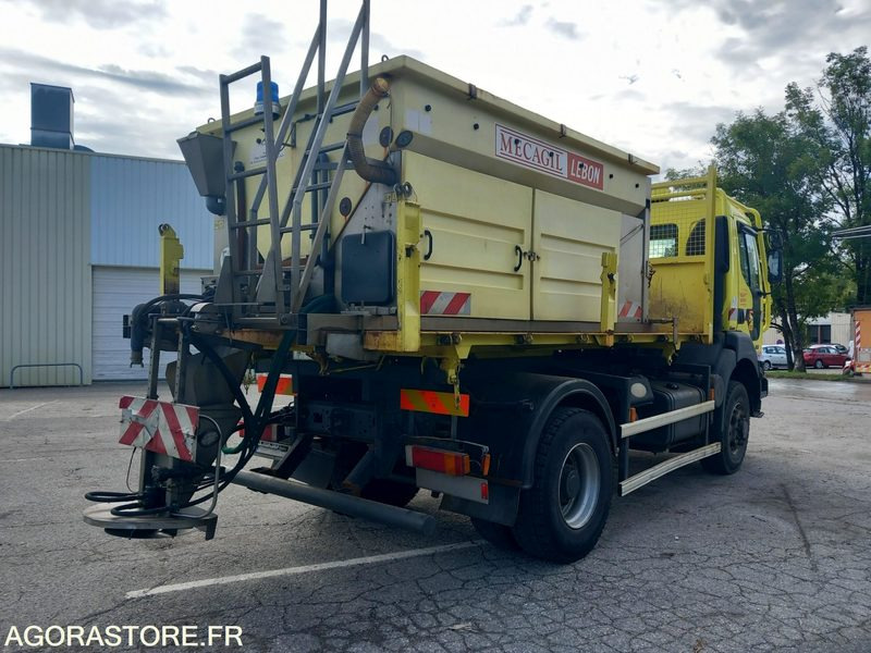RENAULT KERAX 4X4 DXI 370 BENNE + Saleuse MECAGIL LEBON (KR0406 + SL0203) - Camion: photos 3 RENAULT KERAX 4X4 DXI 370 BENNE + Saleuse MECAGIL LEBON (KR0406 + SL0203) - Camion: photos 3