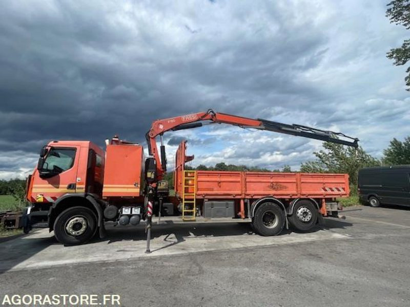 RENAULT PREMIUM LANDER 430.26 - PLATEAU GRUE - GRUE FASSI F150 + RADIO - 2011 - Camion: photos 5 RENAULT PREMIUM LANDER 430.26 - PLATEAU GRUE - GRUE FASSI F150 + RADIO - 2011 - Camion: photos 5