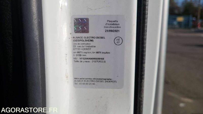 Renault Premium 380 - 2014 - 45063kms - DD498NM - Camion: photos 4 Renault Premium 380 - 2014 - 45063kms - DD498NM - Camion: photos 4