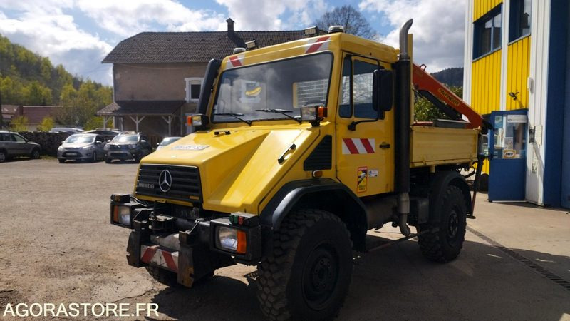 UNIMOG U110 AVEC GRUE ARRIERE CHASSIS - Camion: photos 2 UNIMOG U110 AVEC GRUE ARRIERE CHASSIS - Camion: photos 2